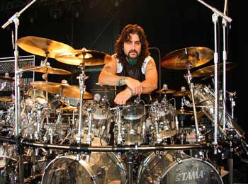 Imagem da notícia: Mike Portnoy anuncia sua saída do Dream Theater