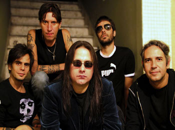 Imagem da notícia: Viper com o show de 25 anos de Soldiers of Sunrise