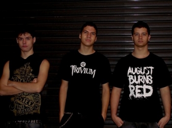 Imagem da notícia: Blood Burns On: disponibiliza EP para audição no youtube