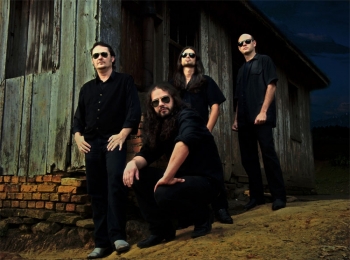 Imagem da notícia: Ouça "Strange Soul", nova música do Kappa Crucis