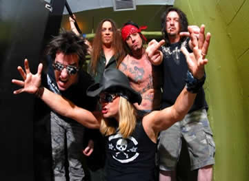 Imagem da notícia: Skid Row anuncia unico show no Brasil
